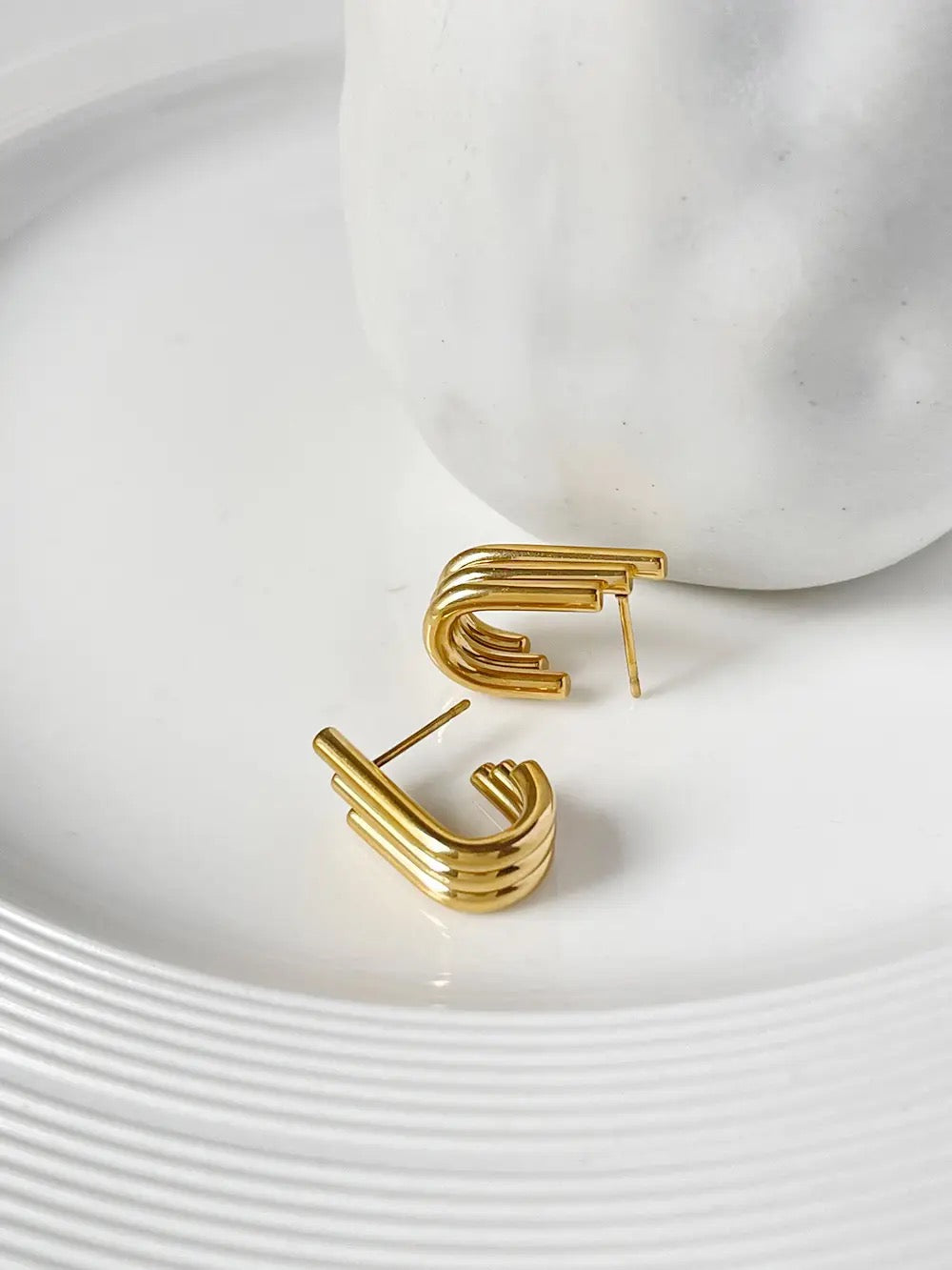 Bella Studs