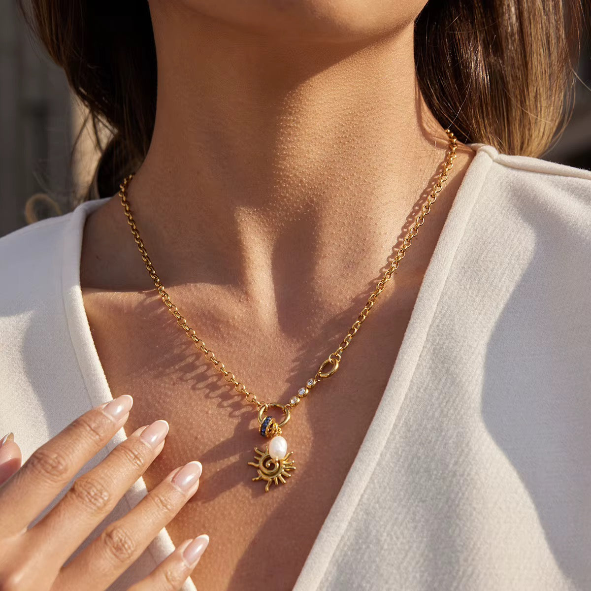 Pearl spiral Sun Necklace